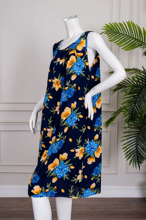 قميص نسائي قصير لون كحلي مشجر ياقة دائرية و بدون أكمام