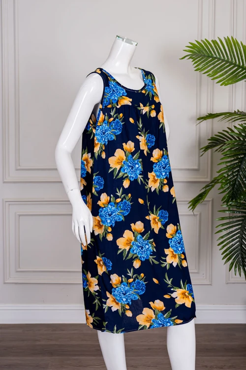 قميص نسائي قصير لون كحلي مشجر ياقة دائرية و بدون أكمام