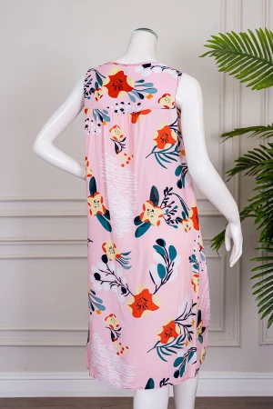 قميص نسائي قصير لون وردي مشجر ياقة دائرية و بدون أكمام 