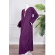جلابية نسائية لون بنفسجي ياقة بقصة سبعة مزينة بكلفة مطرزة باللون الذهبي من الياقة و أطراف الأكمام