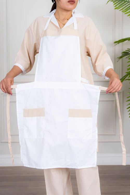 زي عاملة منزلية ثلاث قطع متعدد الألوان قميص طويل بياقة مطوية بسحاب قصير و جيوب من الأمام مع مريلة بجيب عملي و رباط على الجانبين و بنطلون طويل