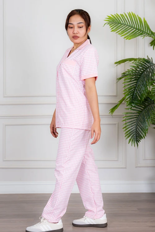 زي-عاملة-قطعتين-متعدد-الألوان-على-شكل-مربعات-بلوزة-بياقة-