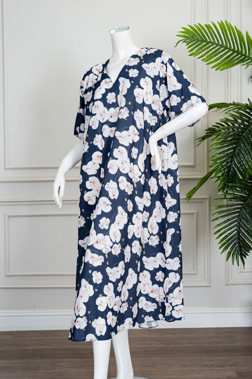 قميص نسائي قصير لون كلحي مشجر ياقة قصة سبعة و بأكمام قصيرة