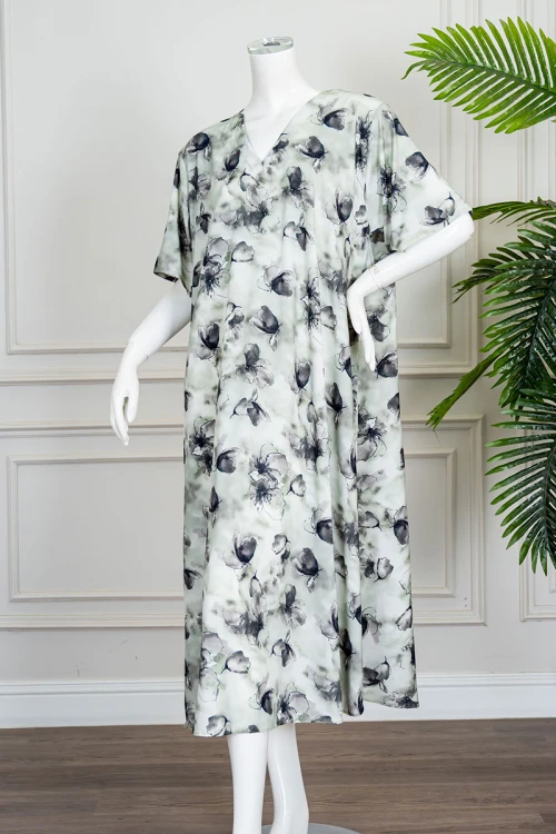 قميص نسائي قصير لون تفاحي مشجر ياقة قصة سبعة و بأكمام قصيرة