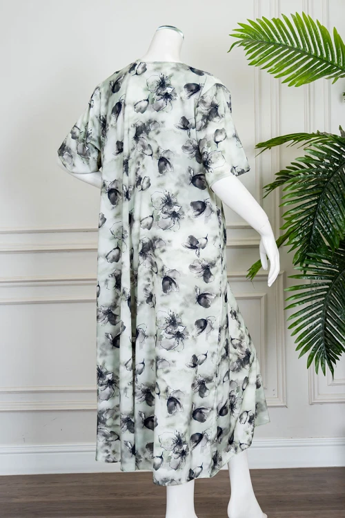 قميص نسائي قصير لون تفاحي مشجر ياقة قصة سبعة و بأكمام قصيرة