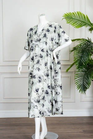 قميص نسائي قصير لون تفاحي مشجر ياقة قصة سبعة و بأكمام قصيرة 