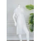 قميص نوم نسائي قصير شيفون لون أبيض قصة سبعة مزينة بريش من الأمام و بأكمام قصيرة