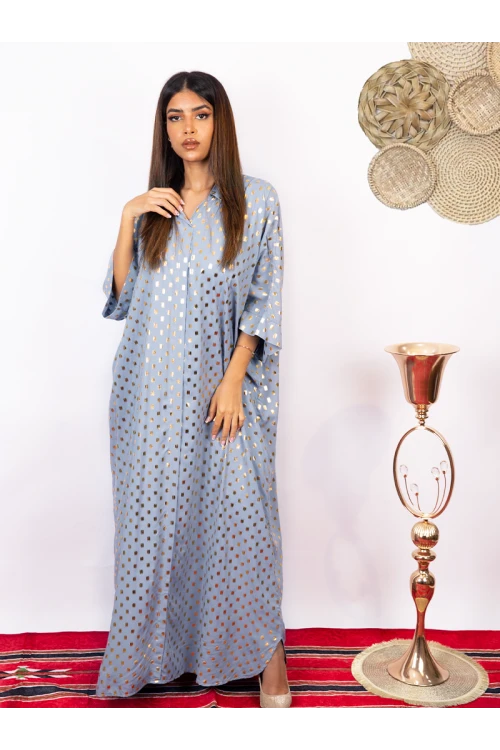 جلابيات يوم التأسيس منقّطه باللون الذهبي