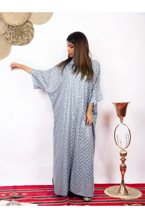 جلابيات يوم التأسيس منقّطه باللون الذهبي