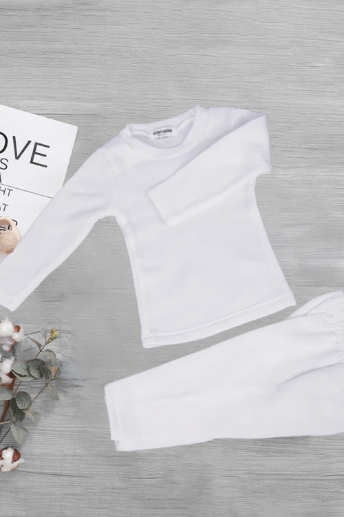 بيجاما شتوية داخلية قطعتين قماش مبطن لون ابيض بتطريز شعار من الأمام