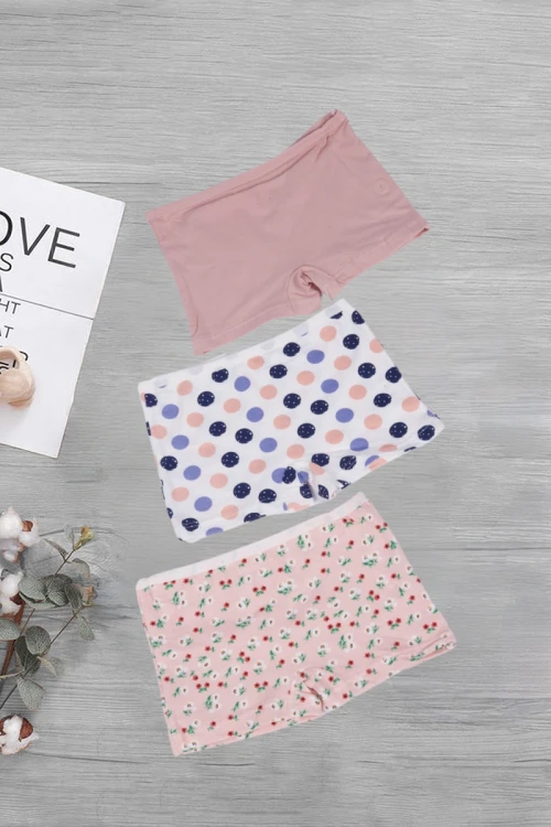 3 قطع بوكسر بناتي داخلي سادة و بطبعات مختلفة و خصر مطاطي