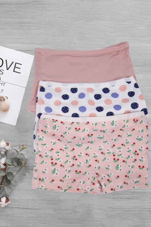 3 قطع بوكسر بناتي داخلي سادة و بطبعات مختلفة و خصر مطاطي