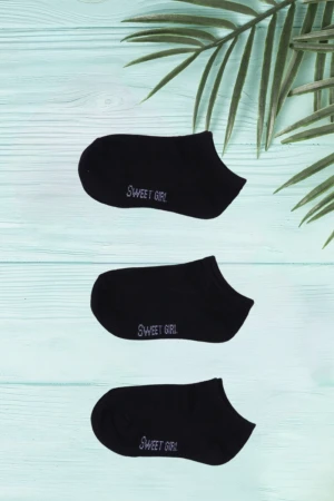 3 قطع جوارب لون اسود سادة 