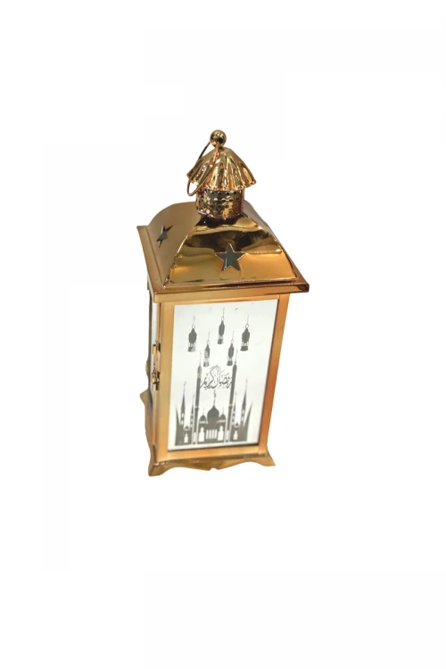 فانوس رمضان ذهبي حجم وسط مكتوب عليها رمضان كريم بأشكال مختلفة